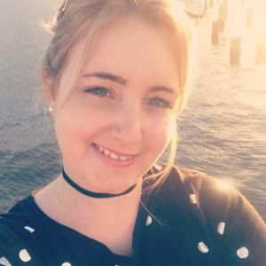 Meet your Posher, Lia